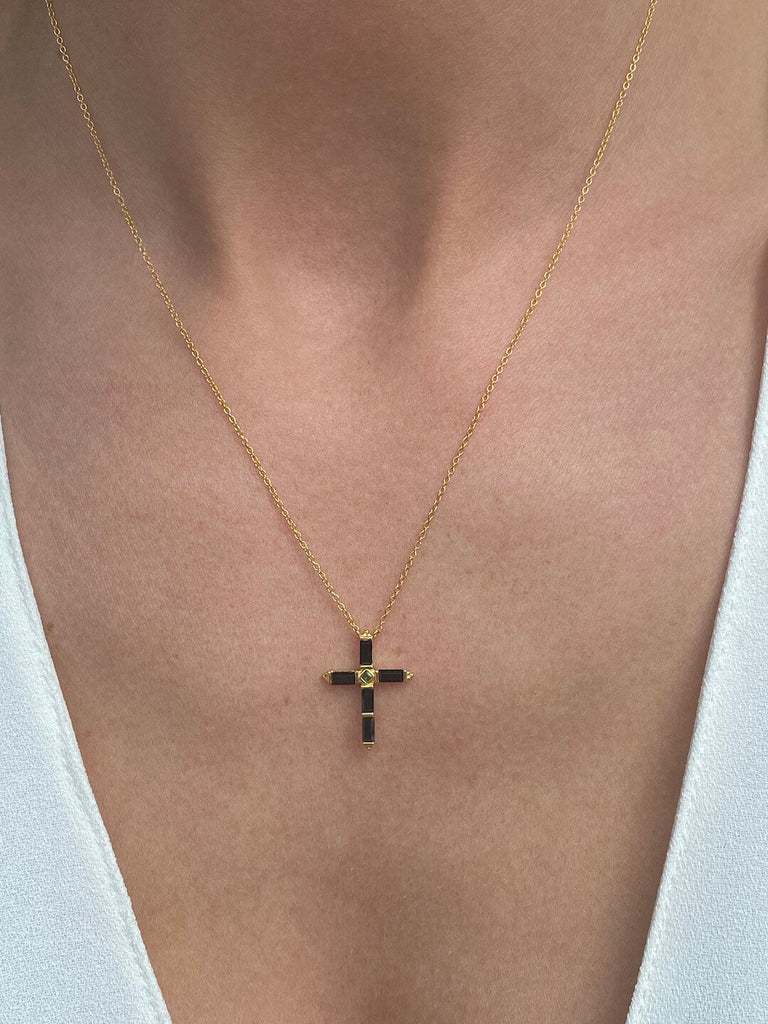 18K MAIORI BLACK de Symphony Couture Gold Dangle Cross Necklace - Saint Luca Jewelry