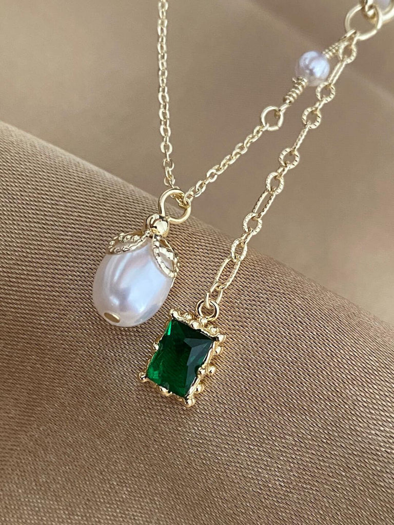 CLAUDIA Emerald With Pearl Pendant Necklace - Saint Luca Jewelry