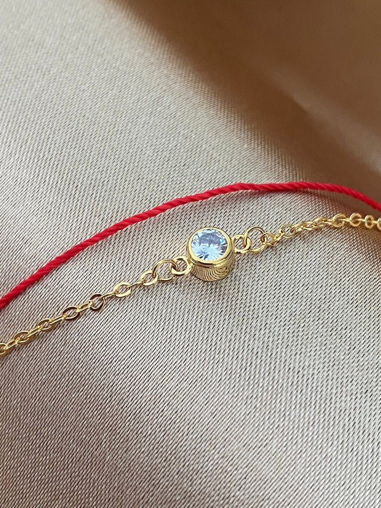 MARY de ESSENTIAL SCARLET DIAMONTE Gold With Red String Crystal Charm Bracelet - Saint Luca Jewelry